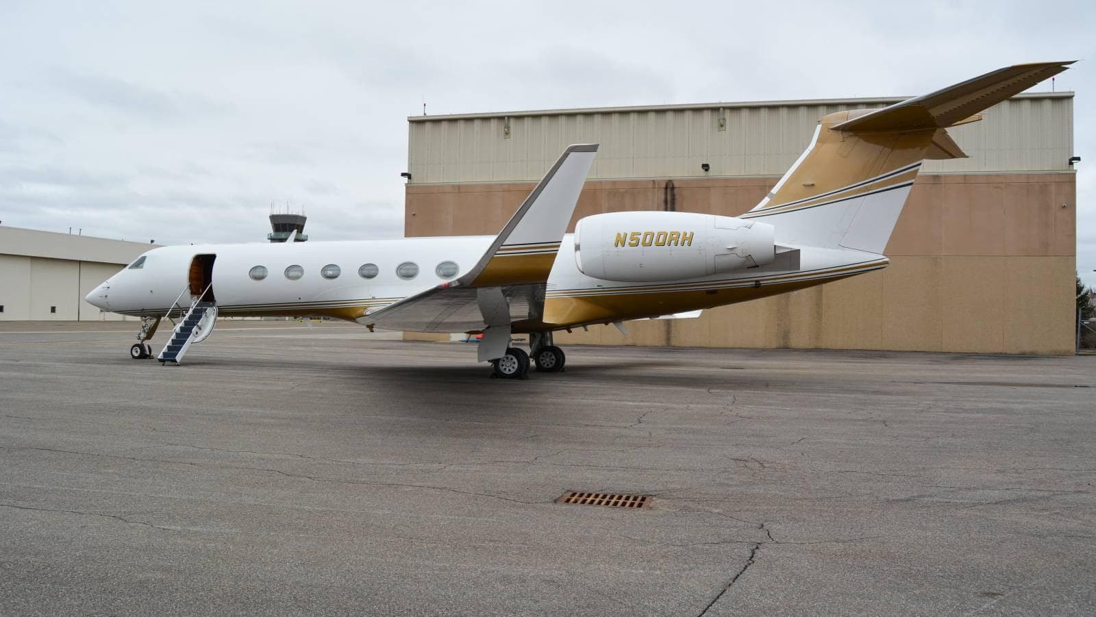 Gulfstream V aircraft